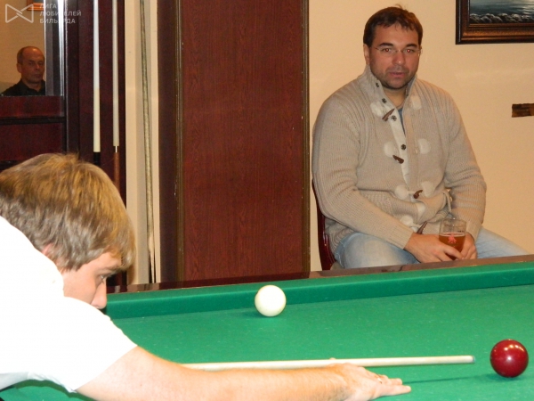 Алексей вкратце показал брату свою игру в сезоне